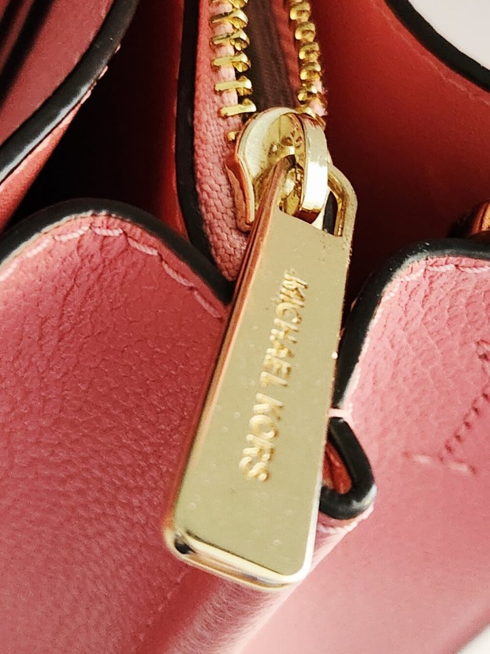 Euc Michael Kors Mercer Coral Leather Shoulder Bag Purse - Picture 7 of 13